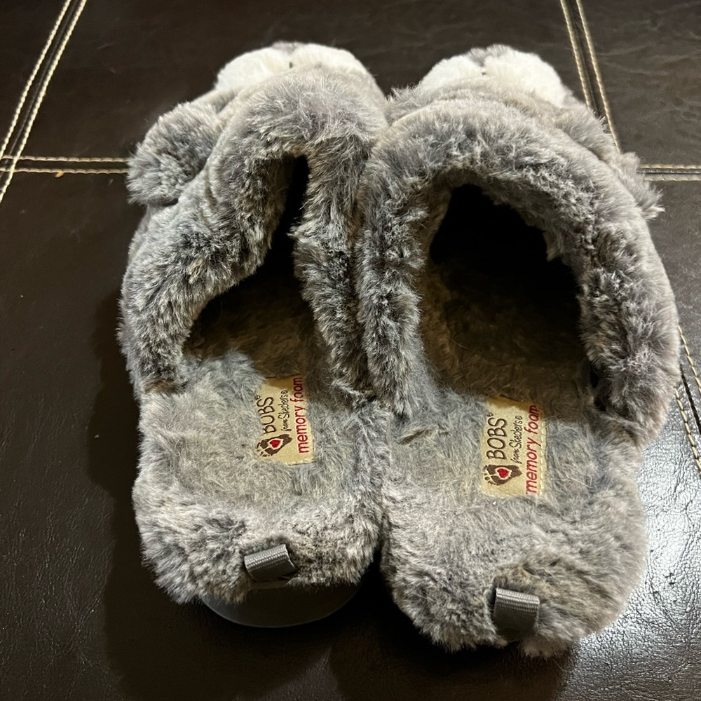 Cute Bobs SKECHERS Memory Foam Dog Bear Animal Fur Clogs Slipper 9.5 - Picture 4 of 7